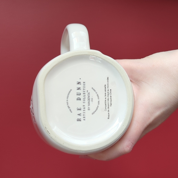 ❌SOLD❌Rae Dunn RISE AND SHINE mug, yellow inside - Picture 4 of 5